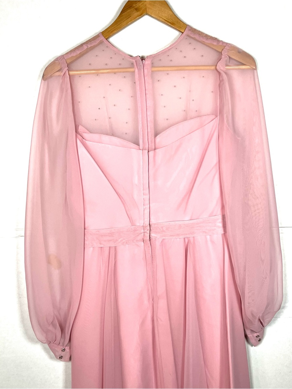 Elegant 1970s Pink Long-Sleeve Evening Dress with Sheer Yoke - Picture 9 of 15